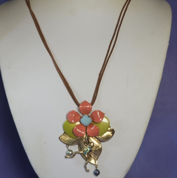👍5 For $20 Lizpaiacios S.F. Gold Tone Floral Pendant Frog Necklace - Picture 7 of 7